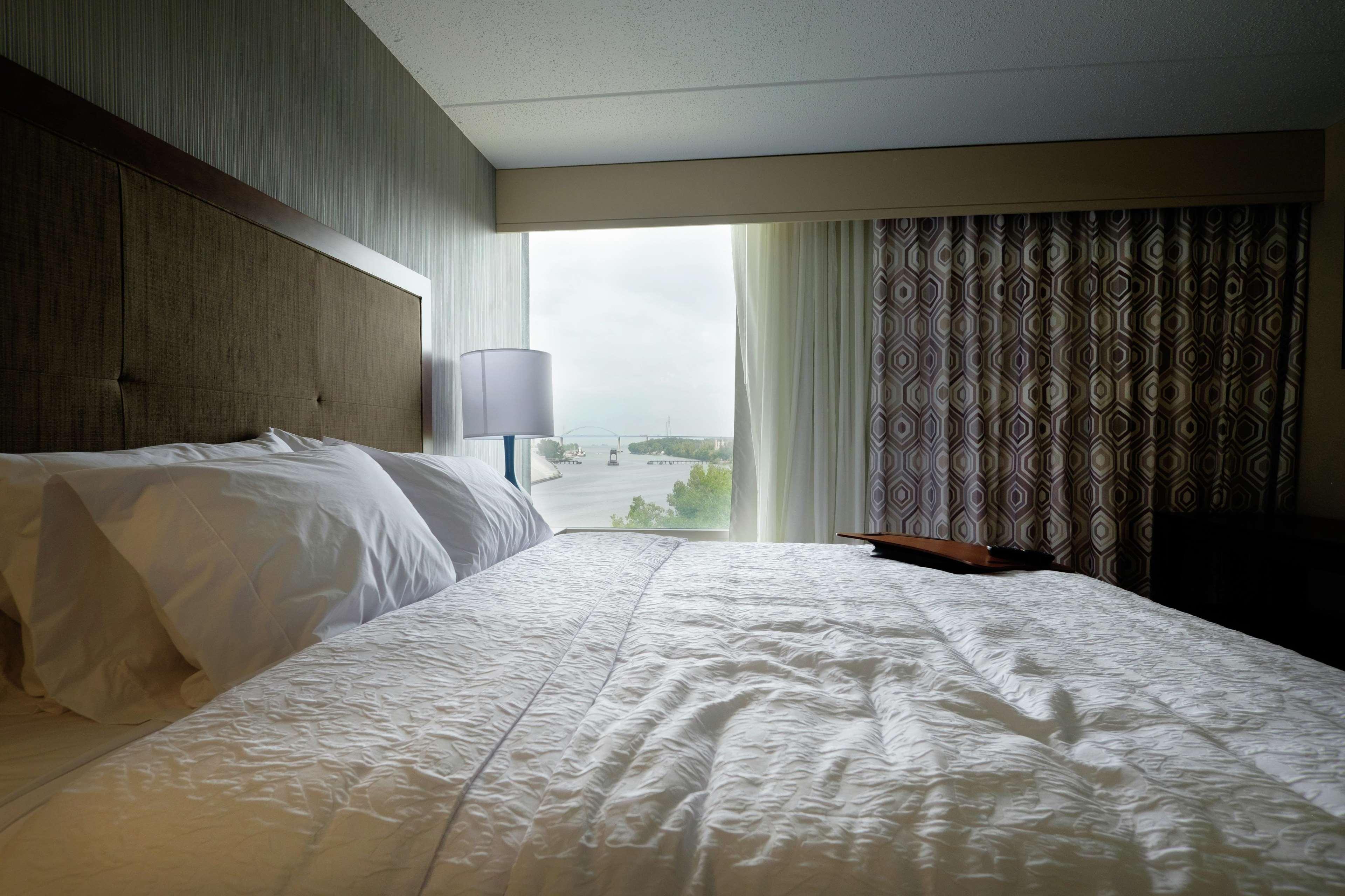 Hampton Inn Green Bay Downtown Buitenkant foto