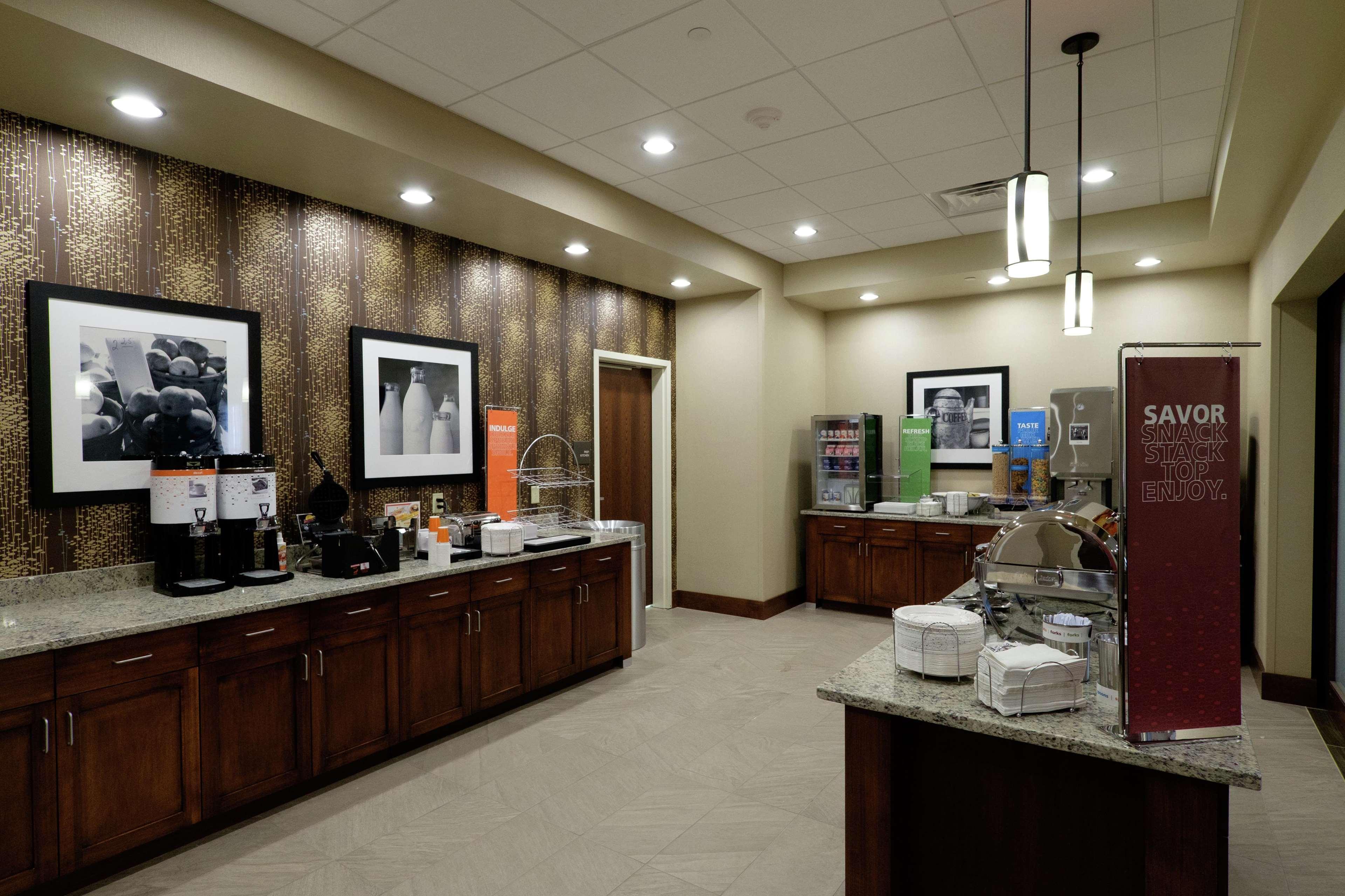 Hampton Inn Green Bay Downtown Buitenkant foto